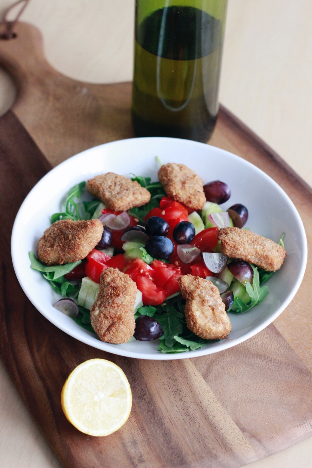 Weintrauben-Salat mit Chicken Nuggets. - suechtignach.at