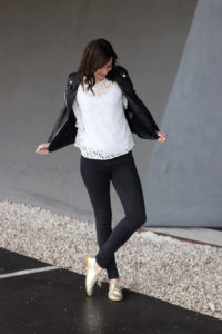 How to wear Lace